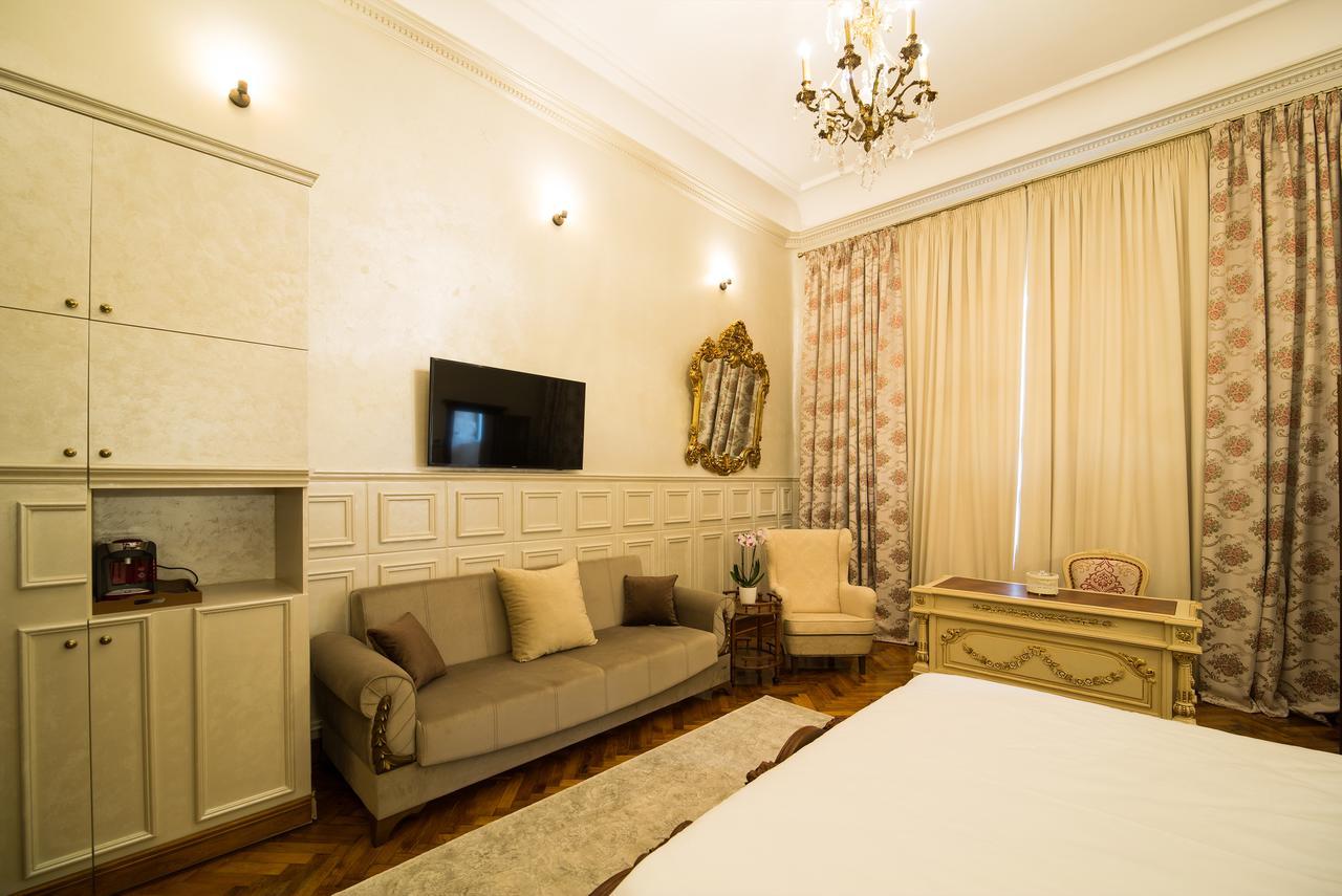 Hotel 5 Continents Craiova Exterior foto