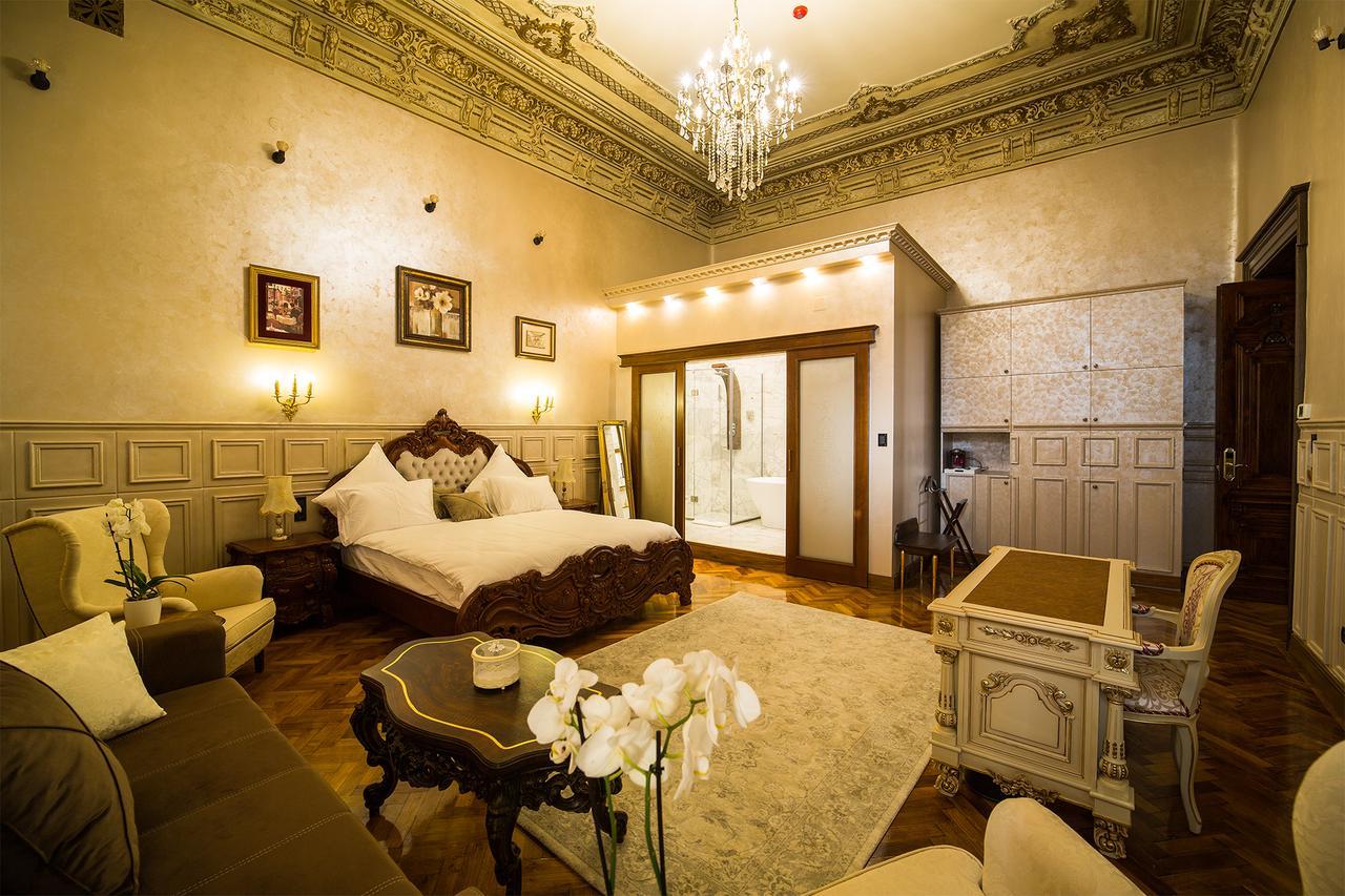 Hotel 5 Continents Craiova Exterior foto