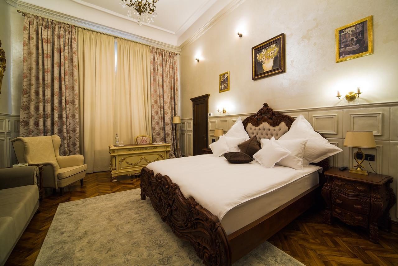 Hotel 5 Continents Craiova Exterior foto